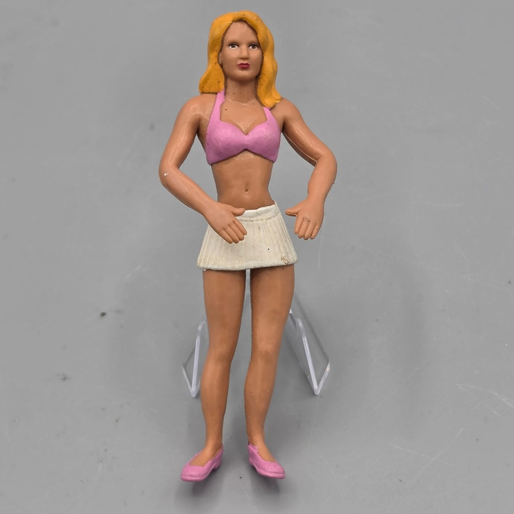 Just Toys Sunny Action Figure Pink Bend-Ems 1997 WWF Vintage Wrestler
